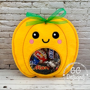 Cute Pumpkin Peekaboo Treat Bag in the hoop machine embroidery design