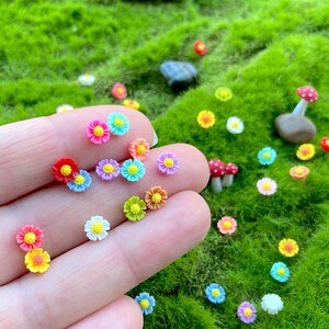Yellow Chick Flower Easter Flat back Charms Cabochons Decoden Charm 10