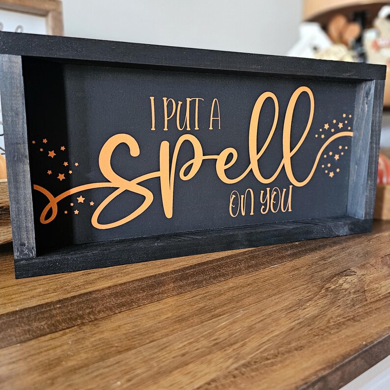 I Put A Spell On You Sign, Halloween Hocus Pocus Sign, Farmhouse Halloween Wood Decor, Halloween Mantel Decor, Fall Wood Sign Bild 3