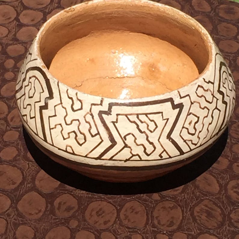Peruvian Pottery Bowl Shipibo Rainforest of Peru Vintage Etsy