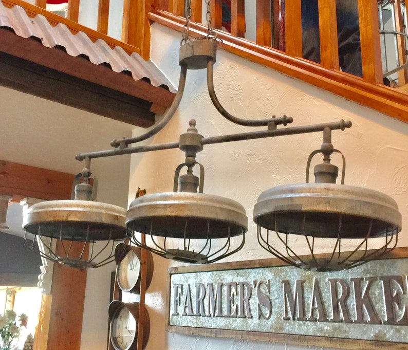 Vintage Chicken Feeder Light 3 Pendant Farmhouse Light Country Etsy