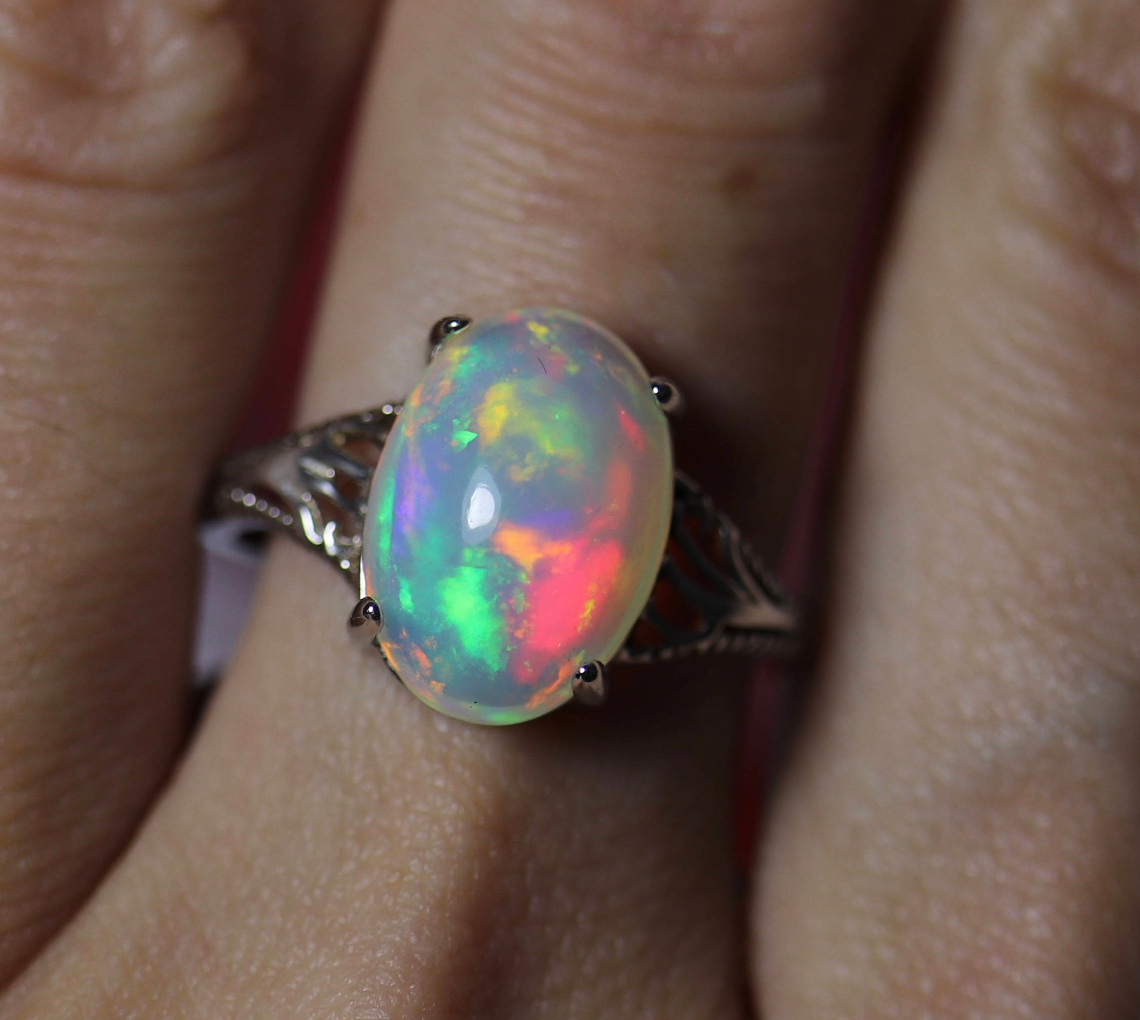 STUNNING white opal ring, large opal, rainbow opal ring, natural opal ...