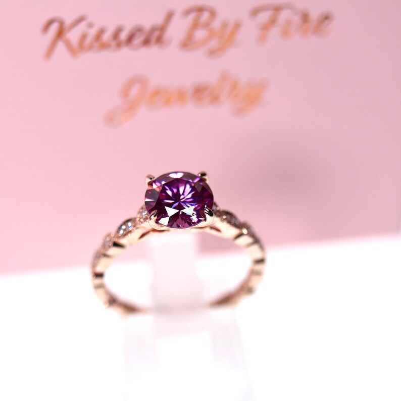 Purple Moissanite Engagement Ring Art Deco Solid Gold Wedding Ring set Diamond bridal ring set in 14k rose gold vintage style, imagen 9