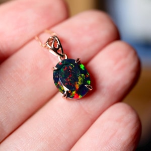Rose gold opal necklace made with a natural Ethiopian Opal 11x9mm oval cut gemstone in 14k gold/Black opal jewelry/birthstone necklace