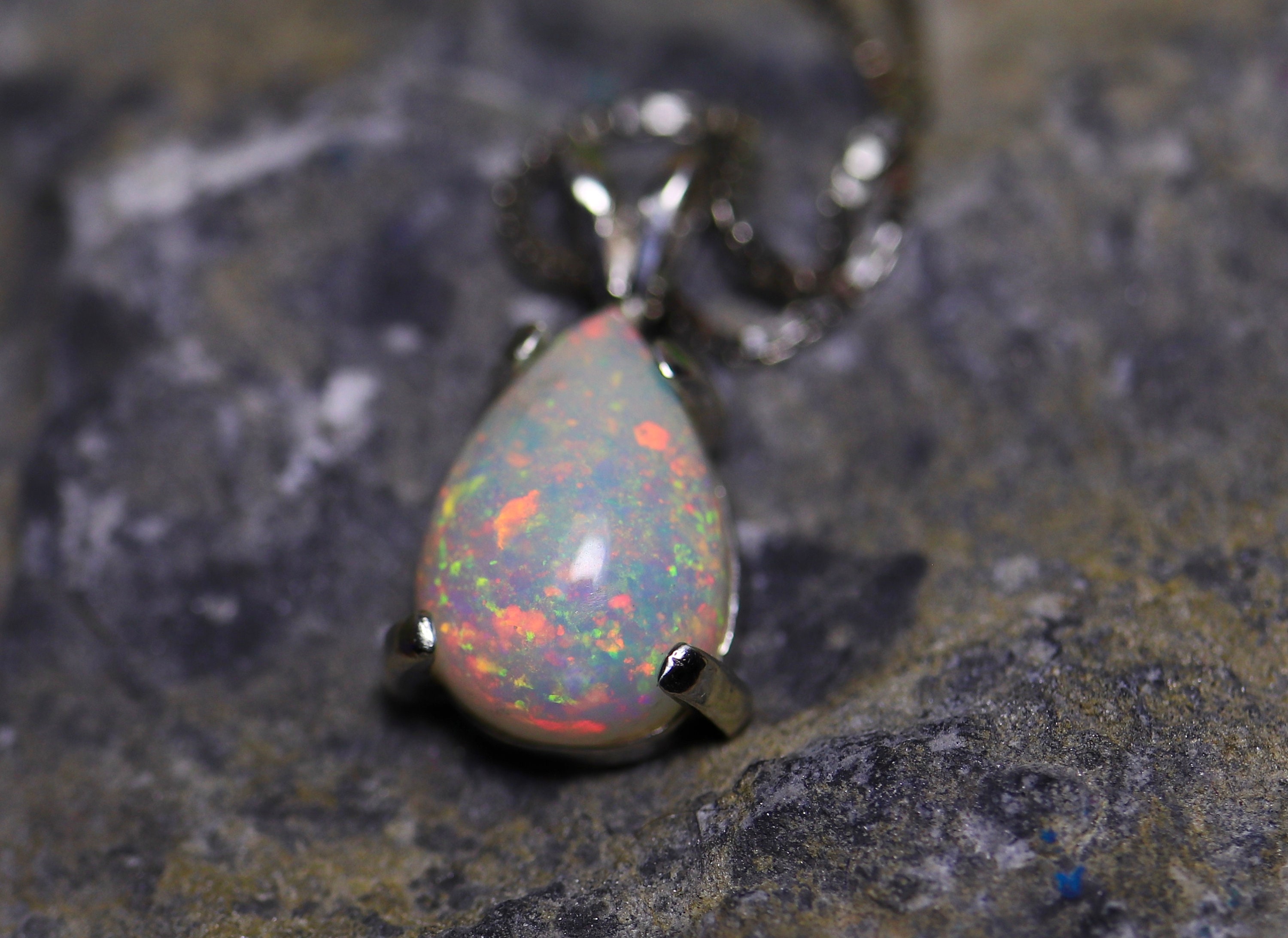Pin fire opal necklace, fire opal pendant, white natural opal, pear