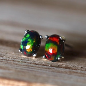 Opal Stud Earrings in 925 Sterling Silver Minimalist studs settings featuring Black Fire Opal Natural Gemstones/Dainty Earrings/Black studs