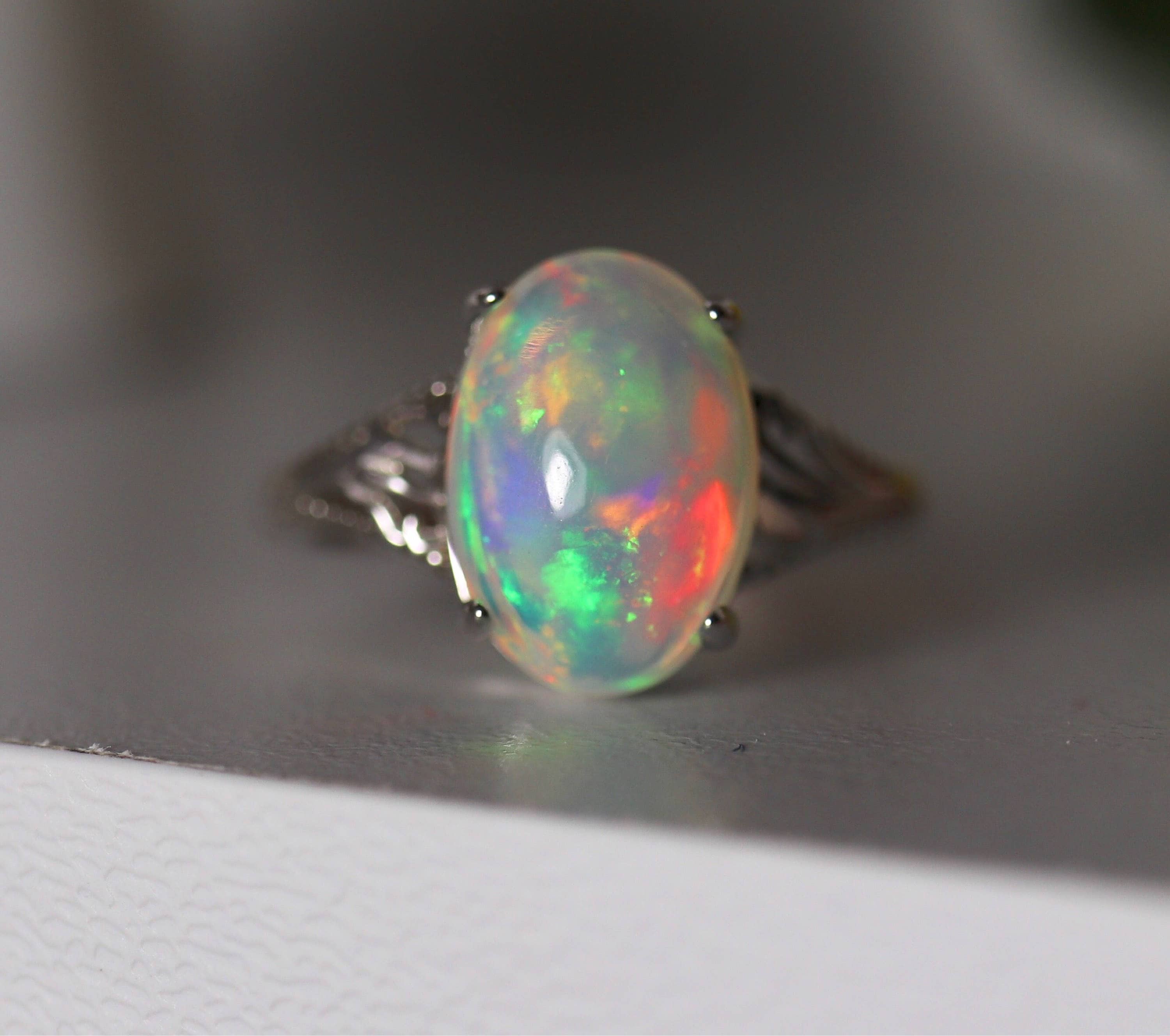 STUNNING white opal ring, large opal, rainbow opal ring, natural opal ...