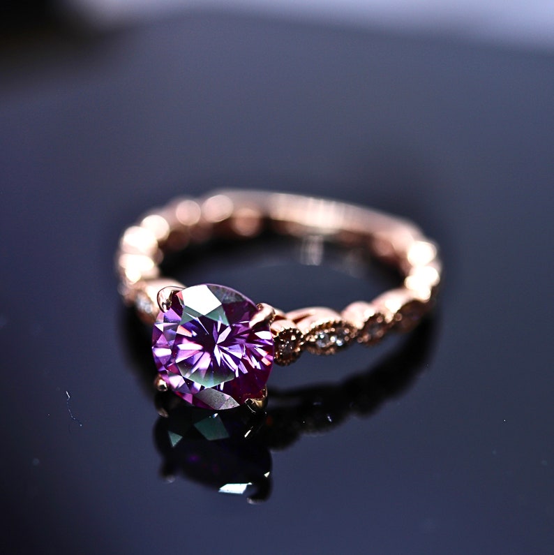 Purple Moissanite Engagement Ring Art Deco Solid Gold Wedding Ring set Diamond bridal ring set in 14k rose gold vintage style, imagen 1