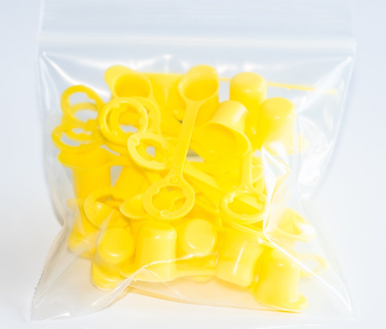 Set of 20 Yellow Straw Caps Free Shipping image 1