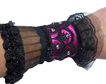 Gothic chic black fuchsia lace Pinklight cuff bracelet