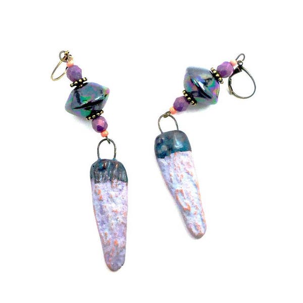 Boucles d'oreilles dormeuses créateur bohèmes céramique bleu pétrole mauve violet saumon