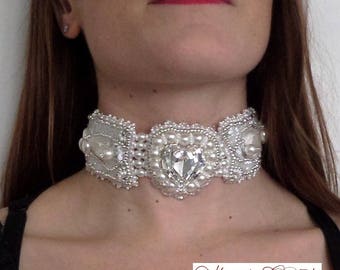 Designer choker necklace embroidered white silver wedding in shibori silk and Swarovski crystal haute couture