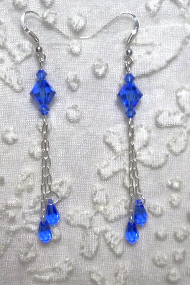 Swarovsi modern chic glamorous sapphire blue earrings crystal drops earrings