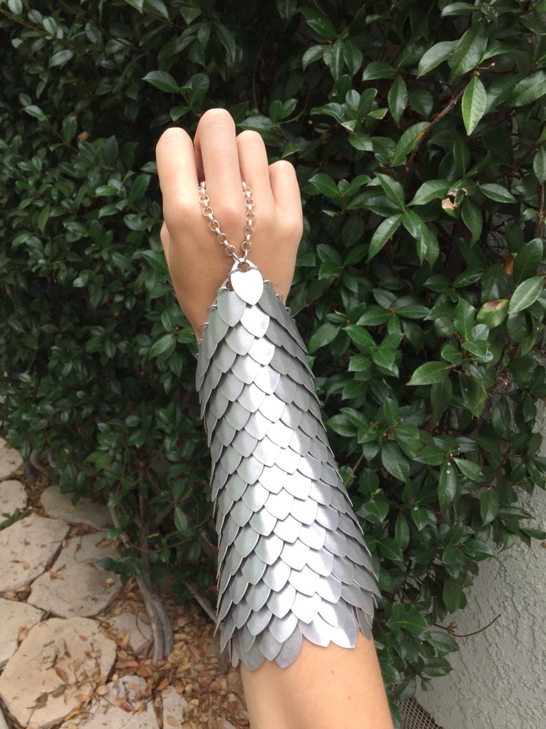 Premium Dragon Scale Bracer Silver