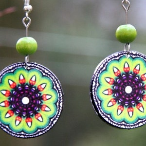 Polish folk earrings, green mandala earrings, bright green earrings, green accessories, green flower earrings, green kaleidoscope