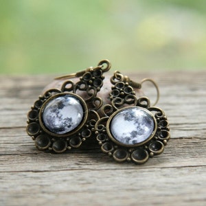 Moon Earrings, Solar system earrings, Planet earrings, Galaxy Earrings, Retro earrings, Science earrings, Galaxy Jewelry, Vintage earrings