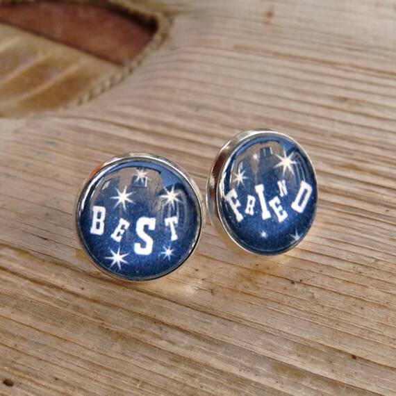 Best shop friend earrings