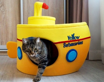 Yellow Submarine Cat House: XXL Fleece Pet Bed - Beatles Inspired