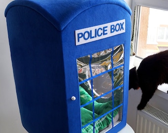 Police Box Cat House: Fleece Pet Bed, British Phone Booth Design