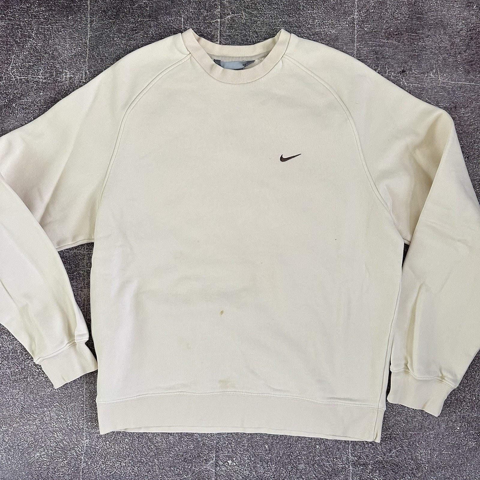vintage nike crewneck cream