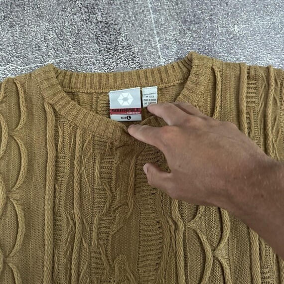 Mens Vintage Y2K Southpole Tan Gold Coogi Like Textured Crewneck