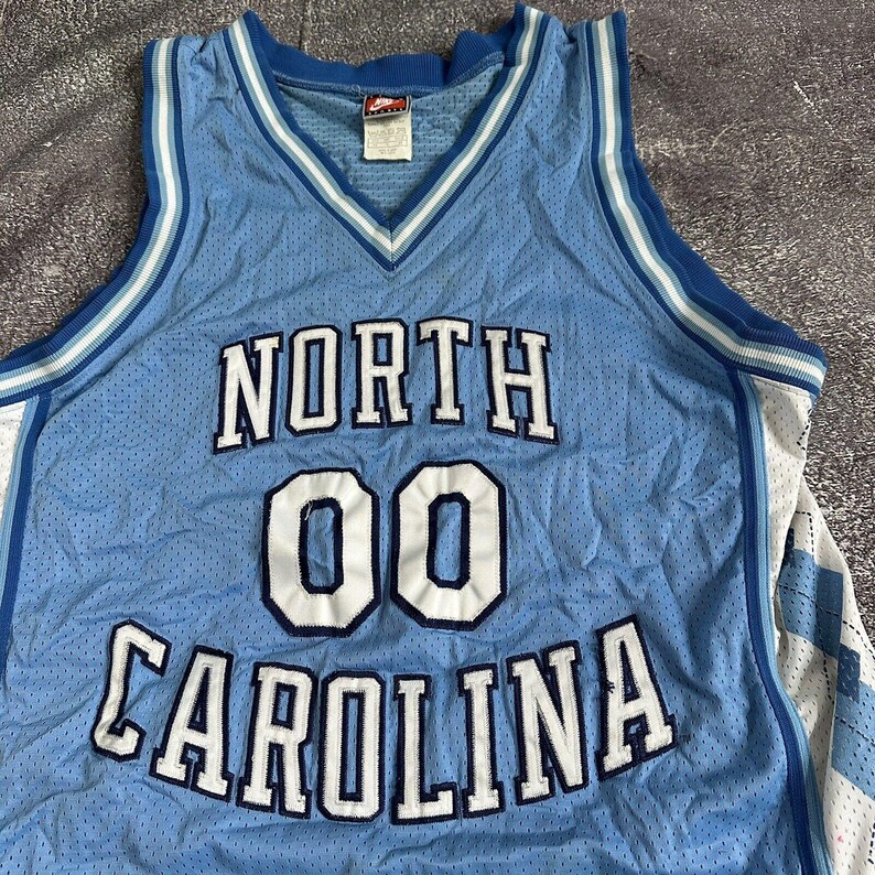 Men's Vintage Nike North Carolina Tar Heels Eric Montross Authentic Jersey Sz 44 image 2