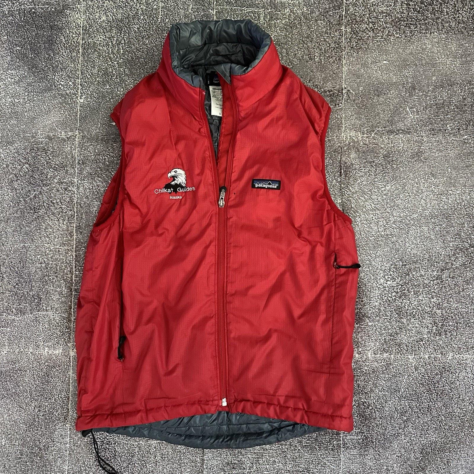 Men's Vintage Y2K Patagonia Puff Ball Red Gray Insulated Zip up
