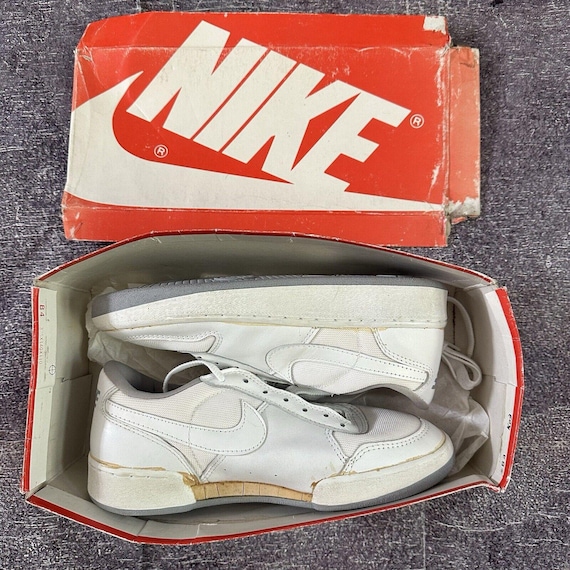 DS NIB Women's Vintage 80's 1984 Nike Meadow Max White Gray Tennis