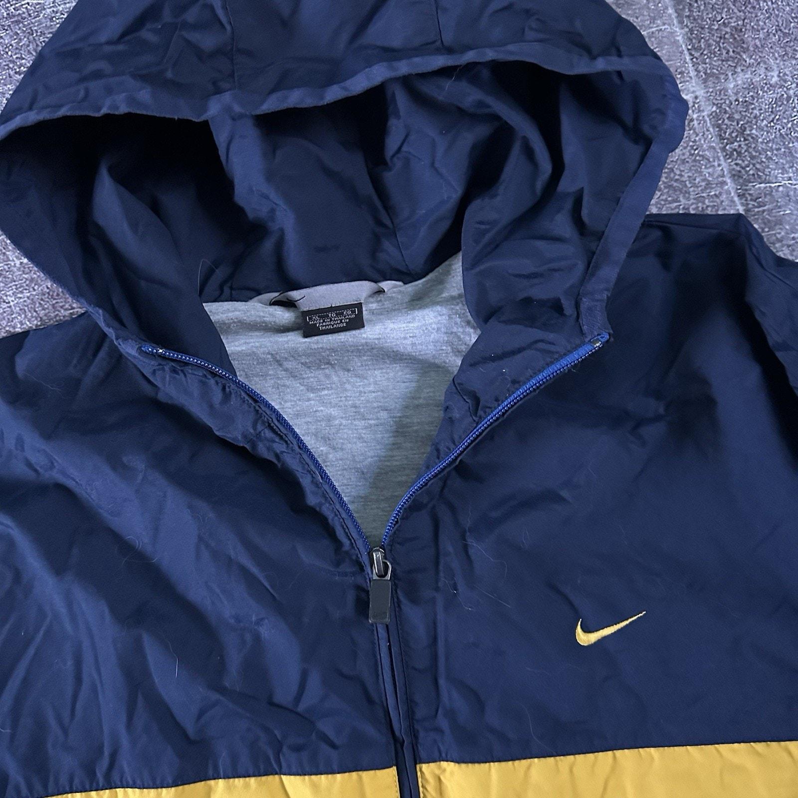 Men's Vintage Y2K Nike Blue Fleece Lined Hooded Windbreaker Track