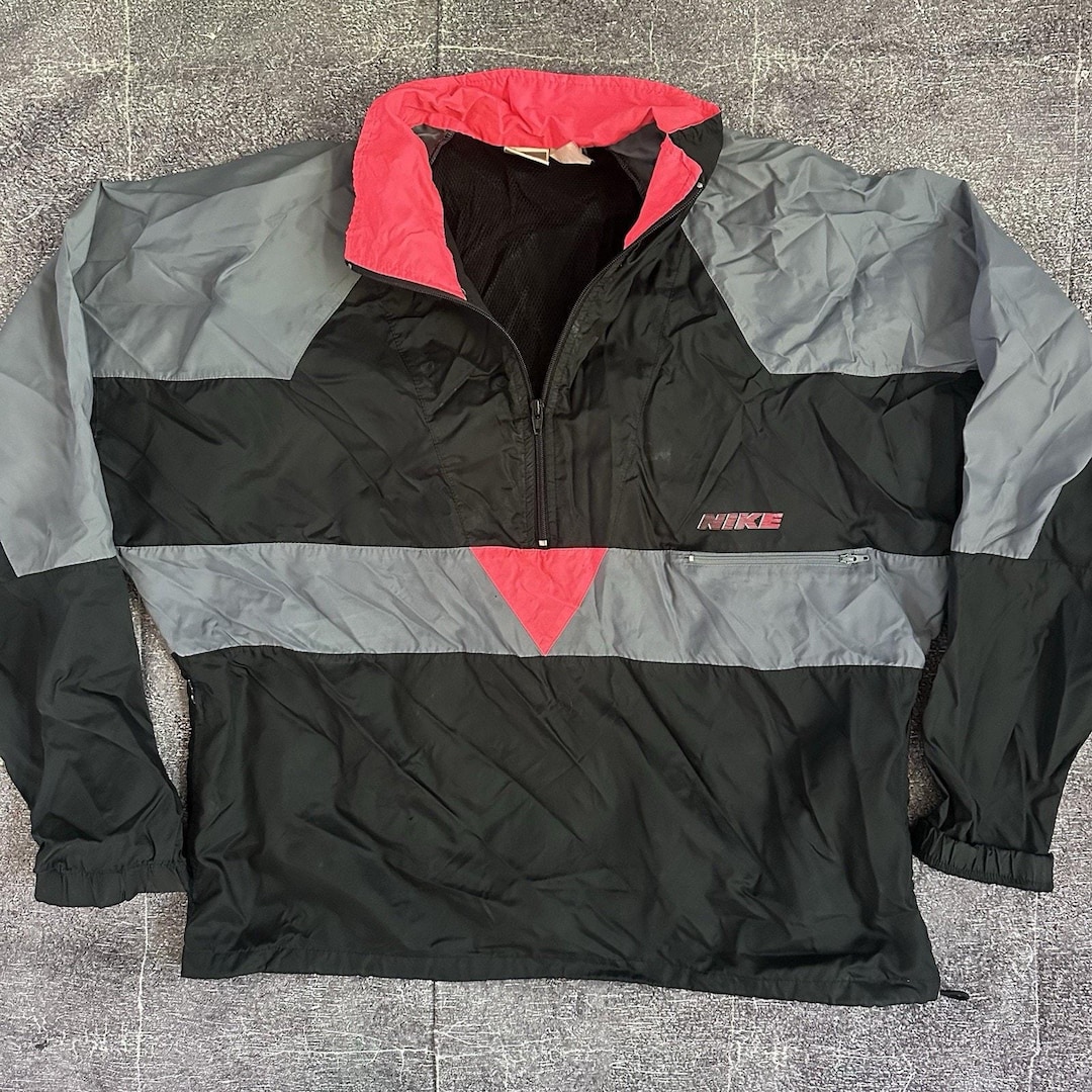 Men's Vintage Nike Gray Tag Black Gray Pink Color Block