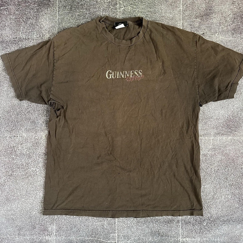 Men's Vintage Y2K Guinness Chocolate Brown Distressed Graphic T Shirt Tee Sz XL image 1
