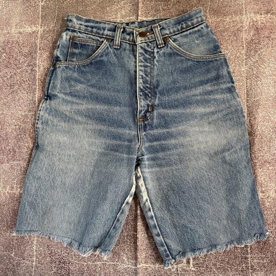 Land's End, Women's Vintage 90's Lands End USA Light Blue 10" Denim Mom Jean Shorts Sz 26
