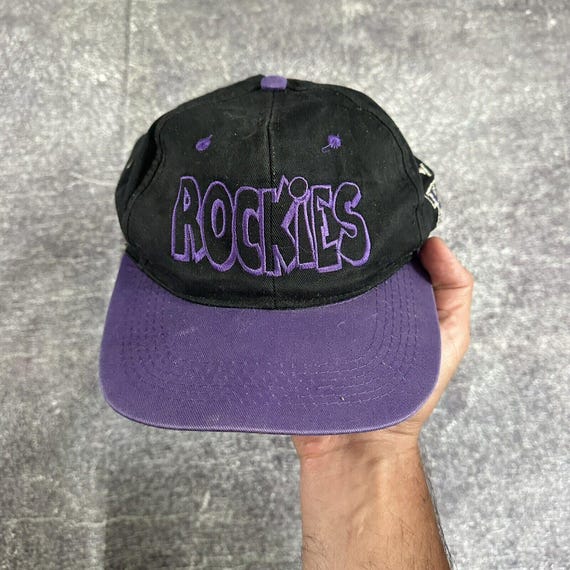 Vintage 90's MLB Colorado Rockies Graffiti Block Black