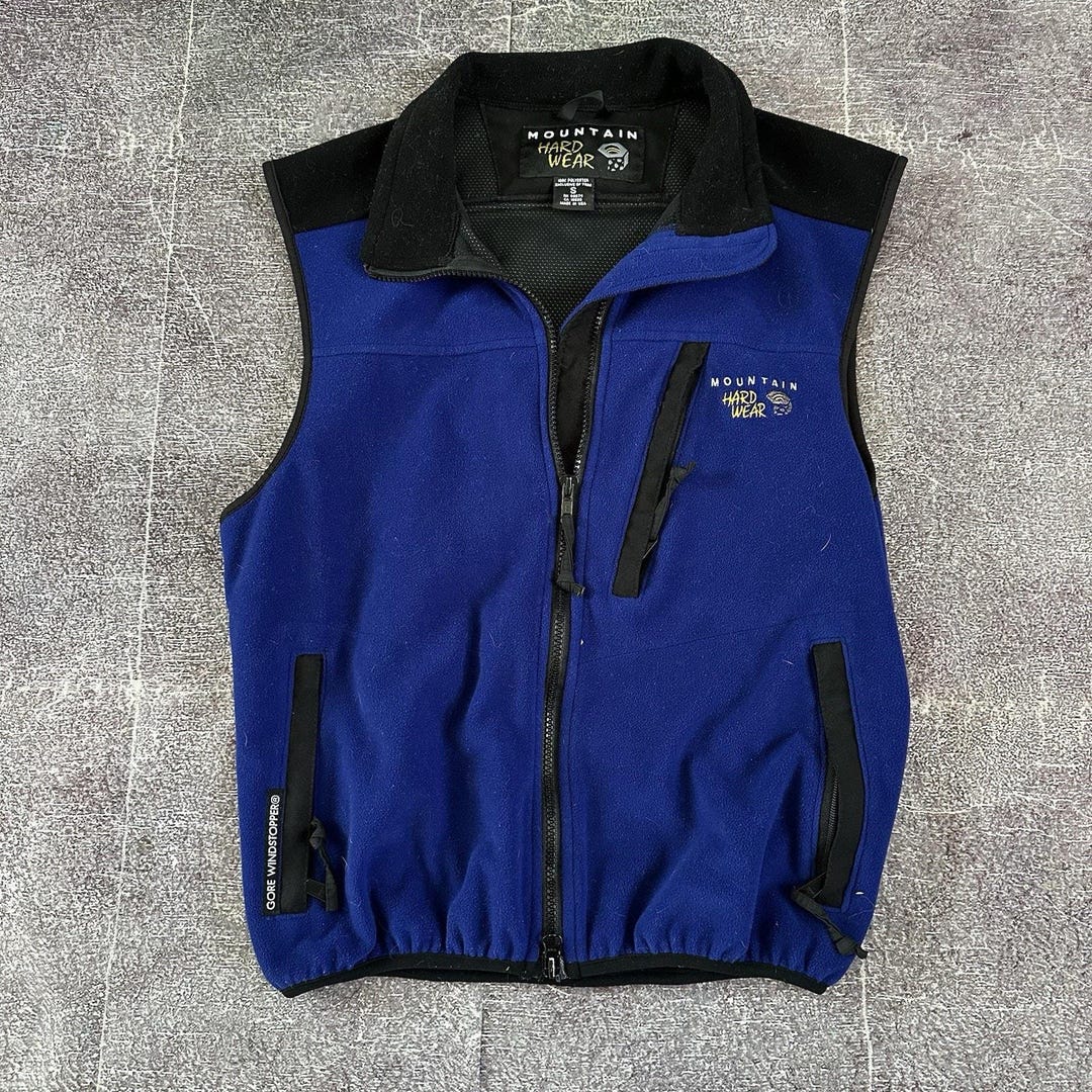 Men's Vintage 90's Mountain Hardwear USA Navy Blue Gore