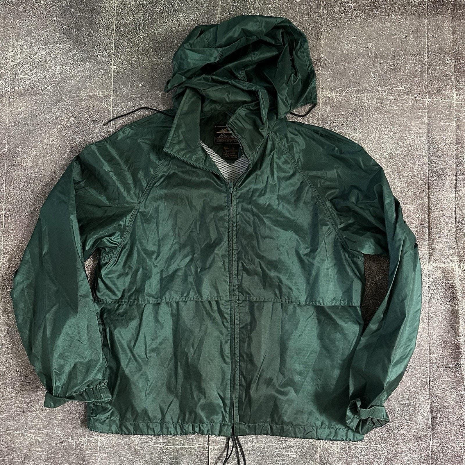 Men's Vintage 90s Eddie Bauer Forest Green Hooded Zip up Men's Vintage 90s Eddie Bauer Forest Green Hooded Zip up
