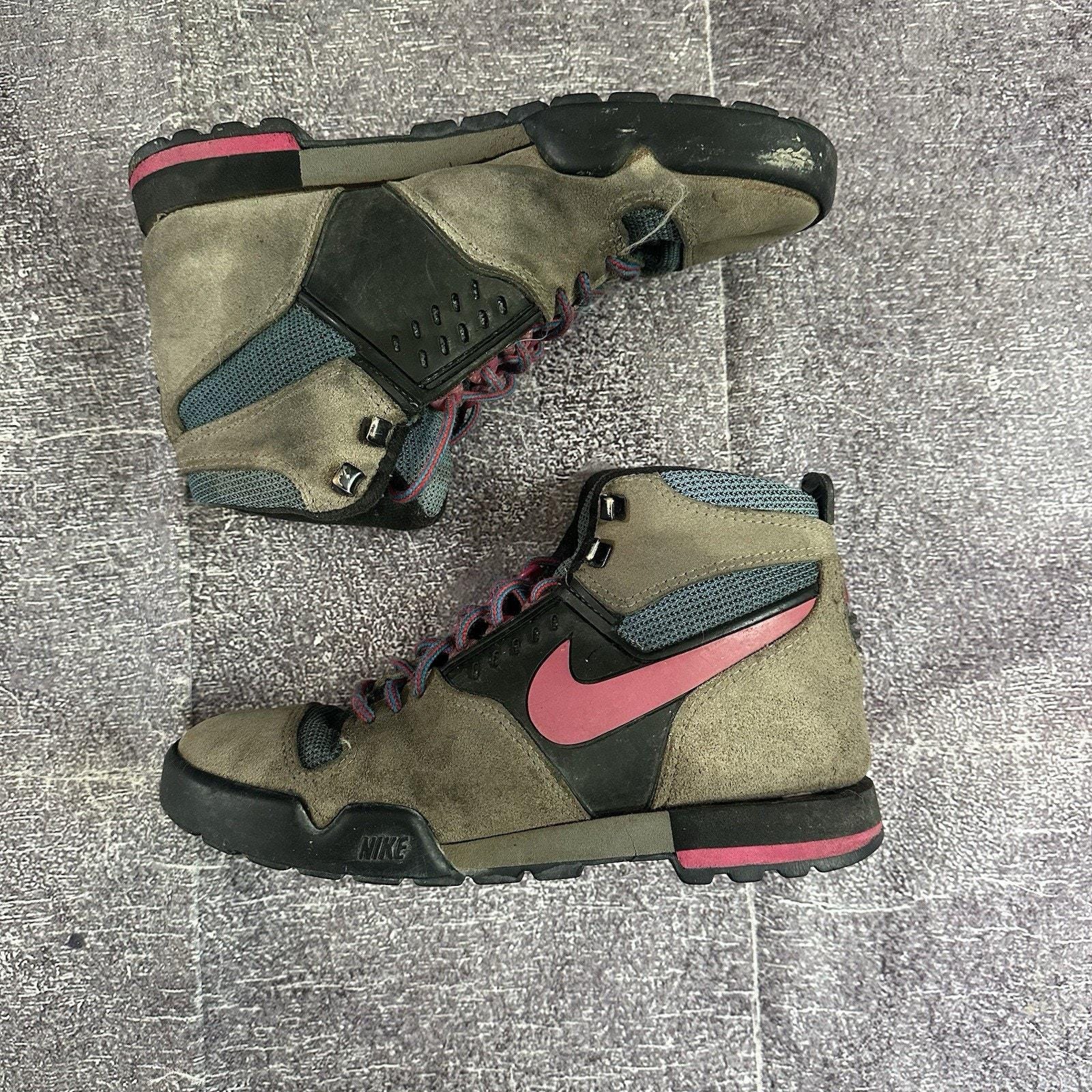 NIKE ACG ダウンベスト　USED 90s Vintage Nike ACG Red Gillet Down Jacket ACG Puffer Puffer