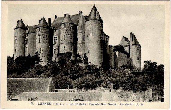 Luynes France Vintage Postcard Le Château The Castle | Etsy