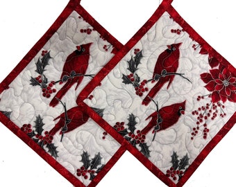 Christmas Cardinal Quilted Pot Holders, Set of 2, Handmade Pot Pads, Housewarming Gift