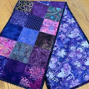 Handmade Quilted Table Runner, Purple, Table Decor Centerpiece, Home Decor, Housewarming Gift, 14" x 50"