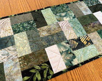 Green Quilted Table Runner/Topper/Mat, Housewarming Gift, Custom Table Runner