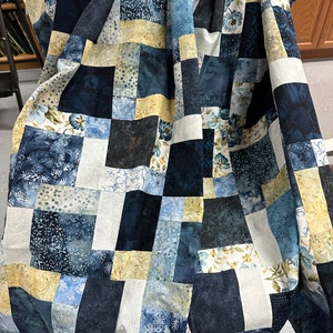 Unfinished Batik Quilt Top, Blue & Yellow, 55 x 68, Ready to Finish, Lap Quilt image 10