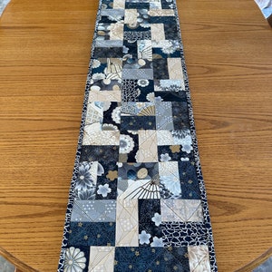 Custom Table Runner, Navy Blue & Cream, 12" x 60", Handmade Quilted Table Runner, Home Decor, Kitchen Decor, Housewarming Gift