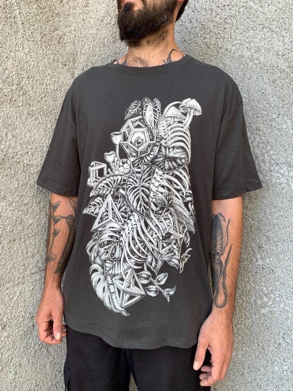 Dark Psychedelic Anthurium T-Shirt: Organic Cotton, Snake & Mushrooms