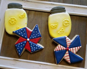 Patriotic Pinwheels and Lemonade Jars!