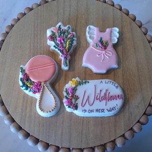 Wildflower is On Her Way Cookies - One Dozen imagen 3