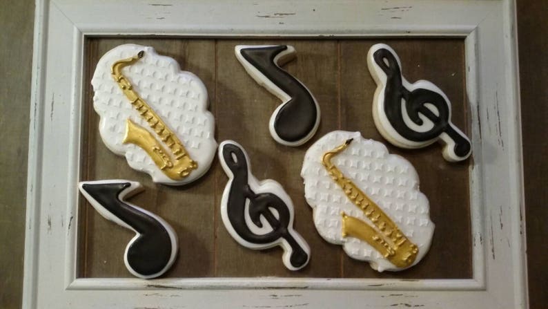 Saxophone Cookies One Dozen image 2