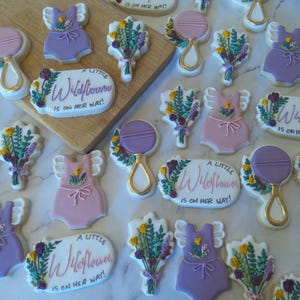 Wildflower is On Her Way Cookies - One Dozen imagen 2
