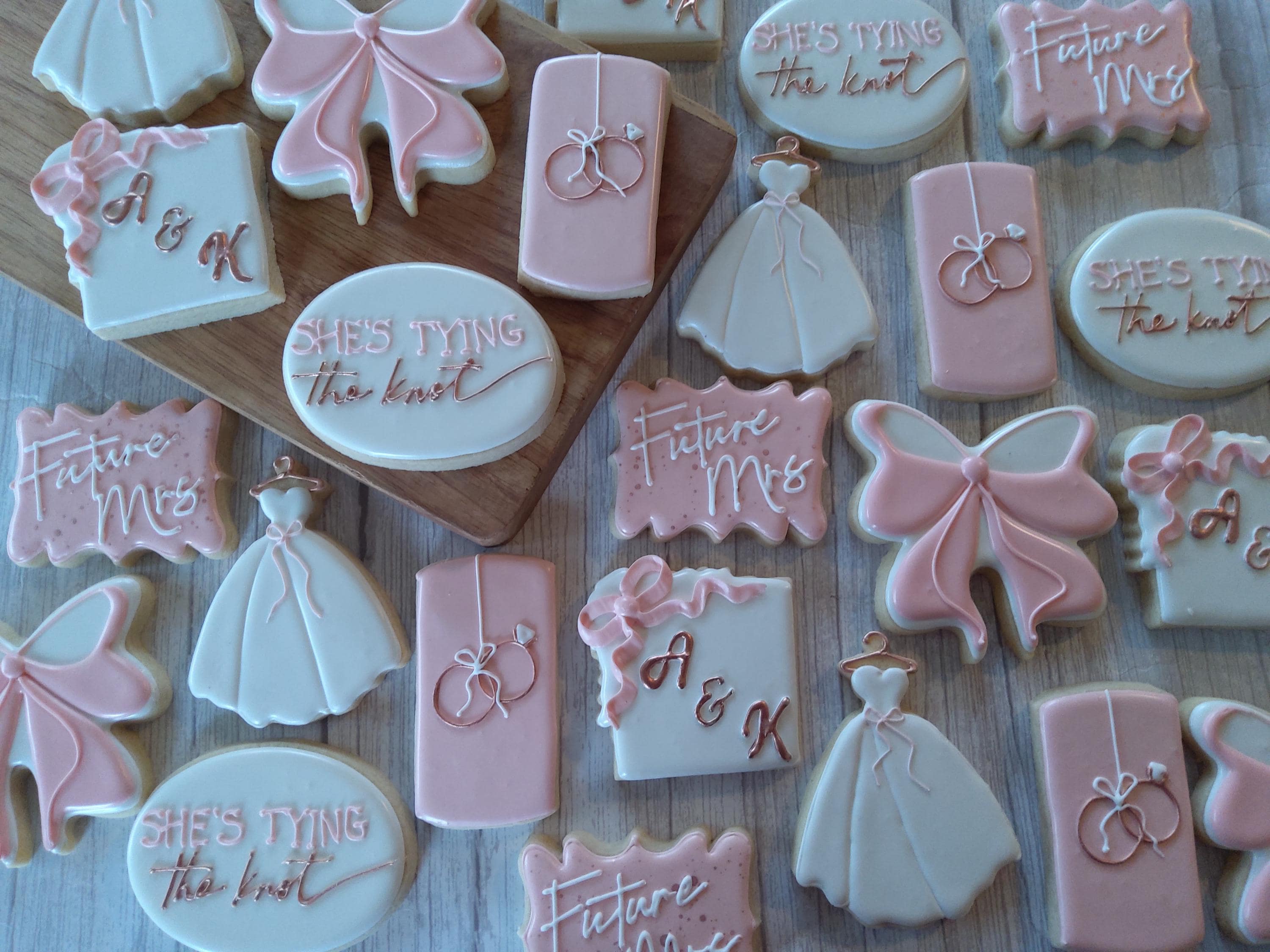 She's Tying the Knot-One Dozen