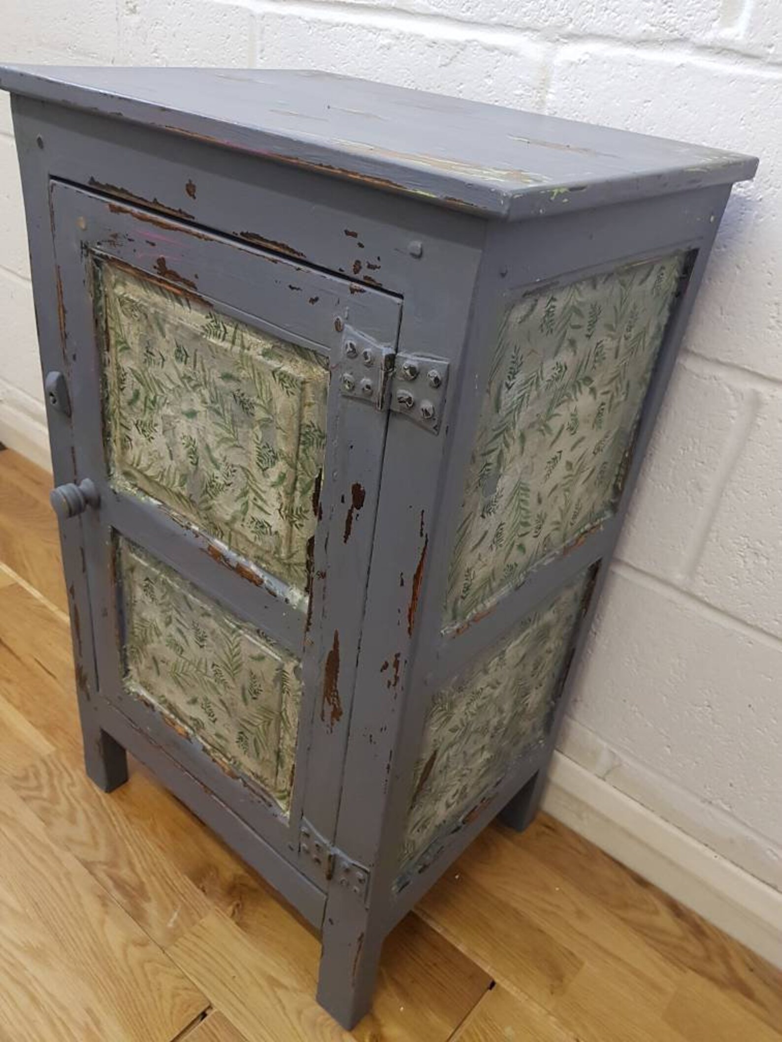 Bedside Cabinet. Vintage Bedside Table. Oak Cabinet. Upcycled - Etsy UK