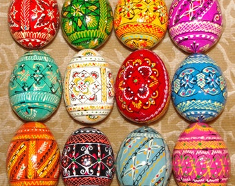 12 Hand Made Wood Pysanky Easter Eggs from Ukraine. Ukrainian Wooden Pysanka